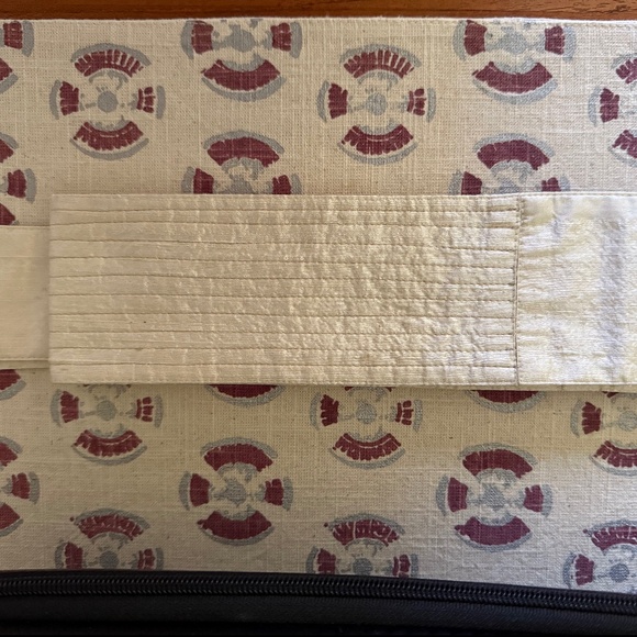 Cream Raw Silk mid Length Jacket - Picture 5 of 5